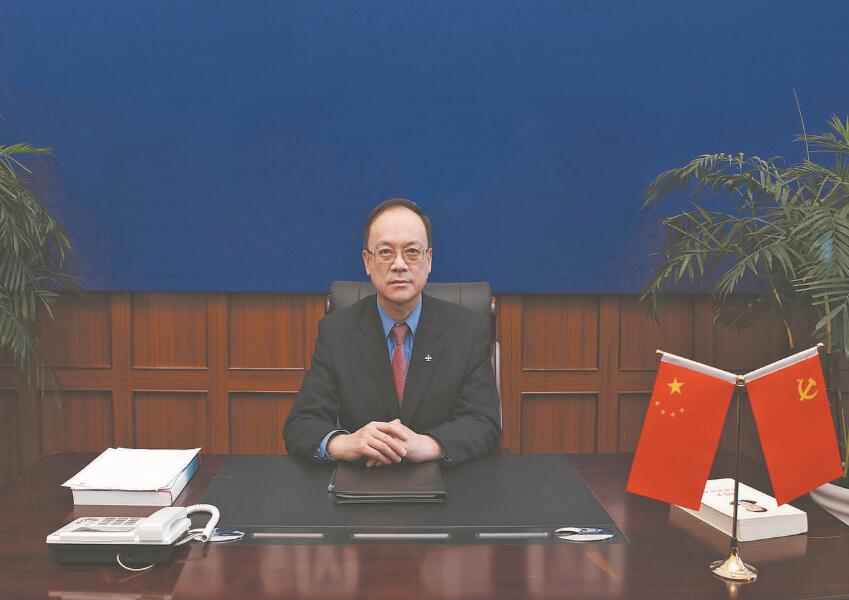 深化合作促“雙碳” 共建共享助振興——訪全國人大代表，鞍鋼集團有限公司董事長、黨委書記譚成旭