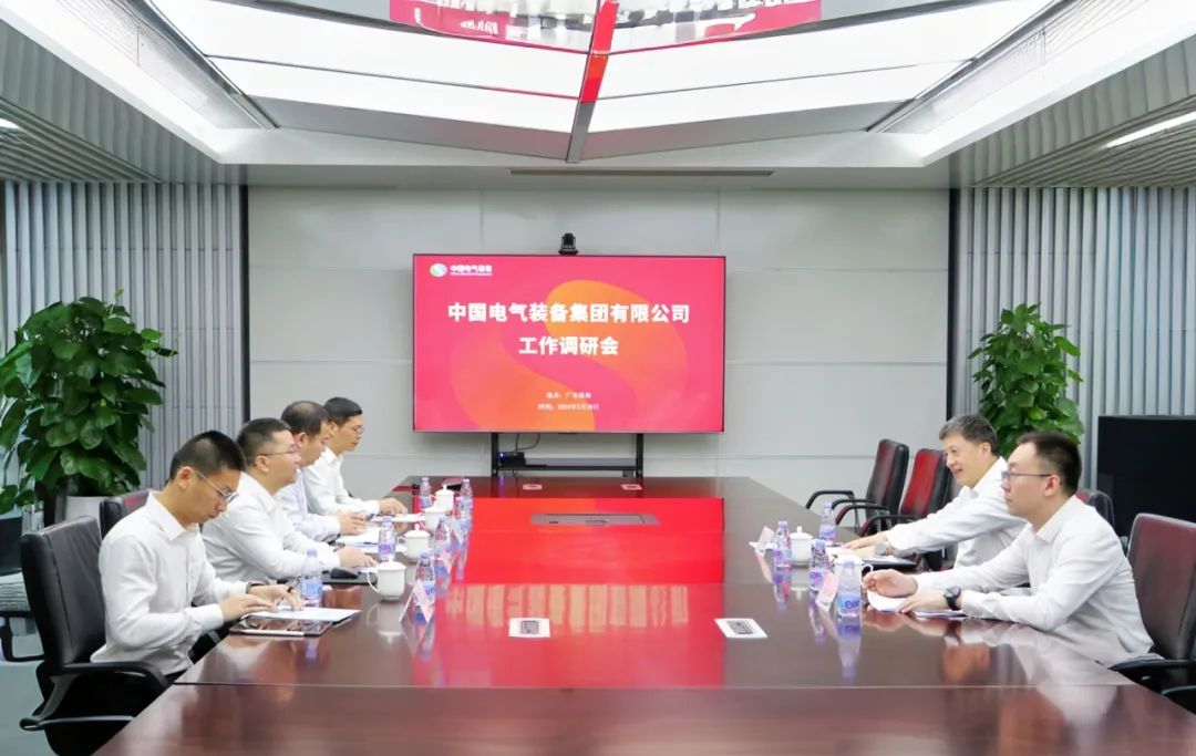 中國電氣裝備黨委副書記、總經(jīng)理周群到珠海許繼調(diào)研