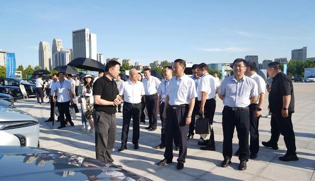 第五屆山東省黨政機關(guān)新能源汽車推介現(xiàn)場會舉
