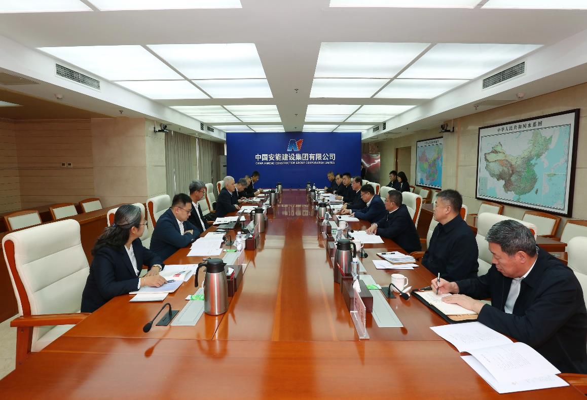 中國安能集團黨委書記、董事長陳奕輝與中國一重集團黨委書記、董事長徐鵬舉行工作會談