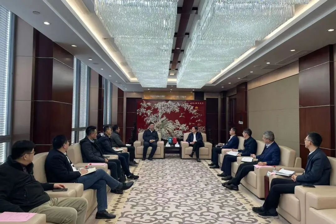 華電浙江公司黨委書記趙偉東赴國(guó)家電網(wǎng)華東分部、緯景儲(chǔ)能溝通交流