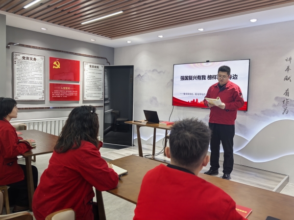 內(nèi)蒙古電力集團(tuán)烏海供電公司聯(lián)合支部： 學(xué)習(xí)北疆楷模，榜樣就在身邊