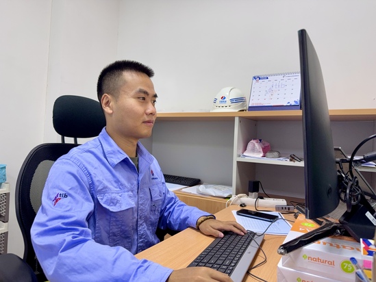 【新春走基層】春節(jié)堅(jiān)守，點(diǎn)亮異國(guó)的奉獻(xiàn)之光