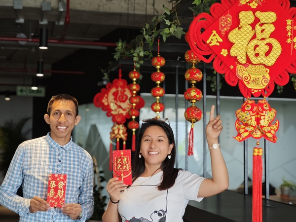 【新春走基層】濃濃年味暖人心，海外職工共迎春